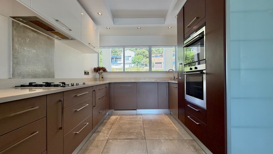 To Let 4 Bedroom Property for Rent in Gordons Bay Village Western Cape